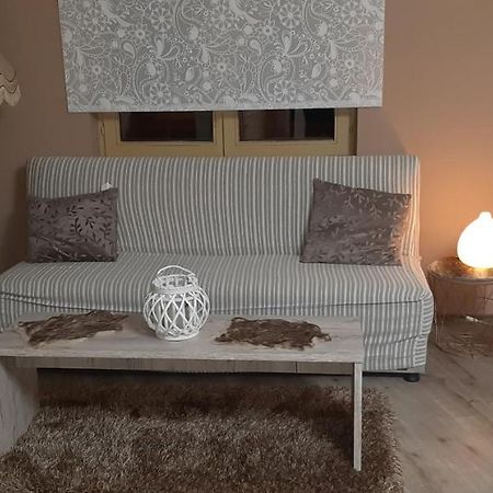Petit Appartement Cosy Bastogne Exteriör bild